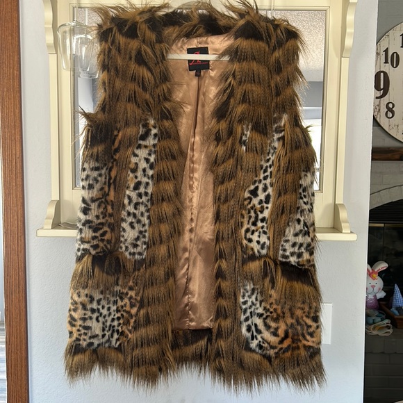 Adrienne Landau Jackets & Blazers - Adrienne Landau Long Faux Fur Animal Print Vest